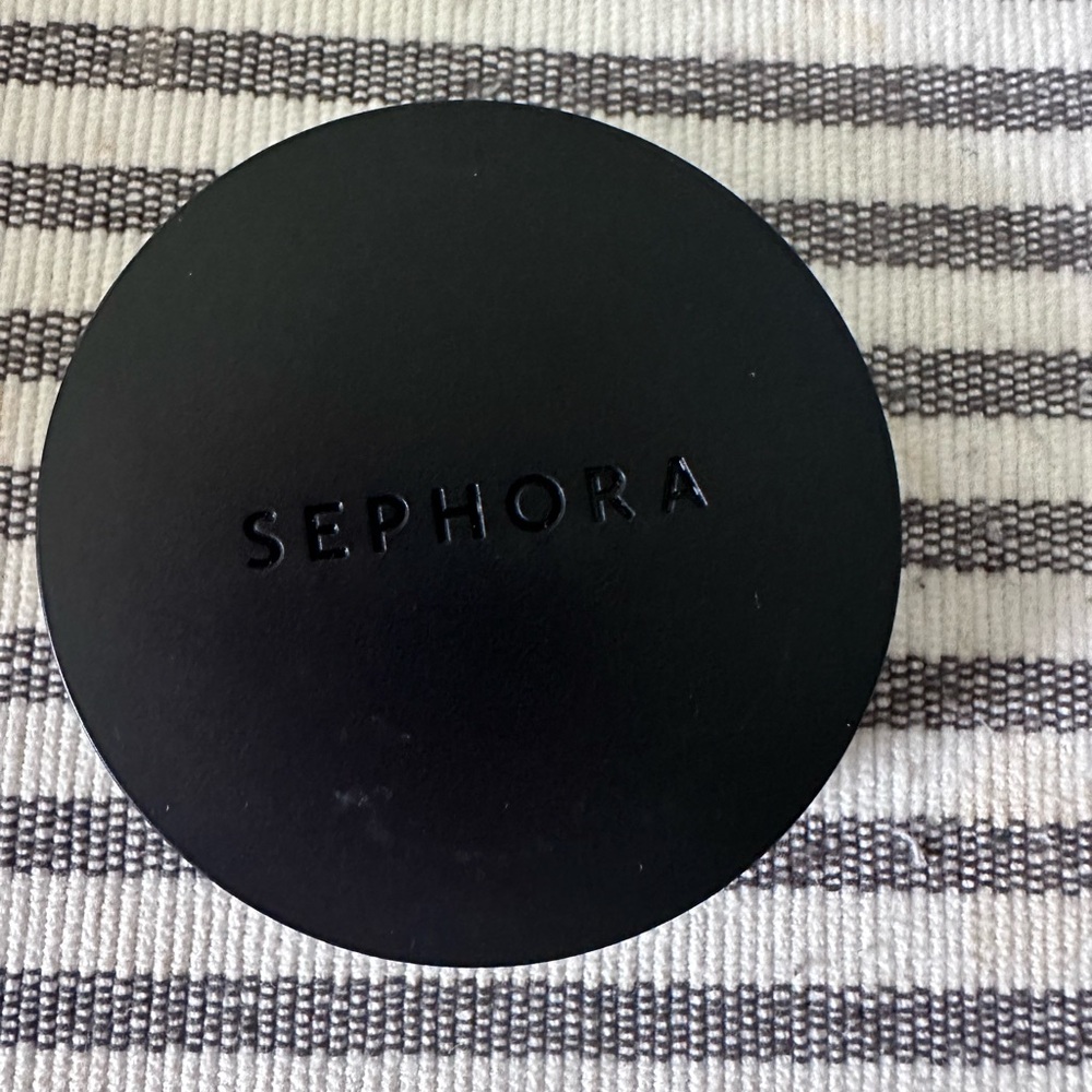 Sephora Beige Matte Foundation Compact